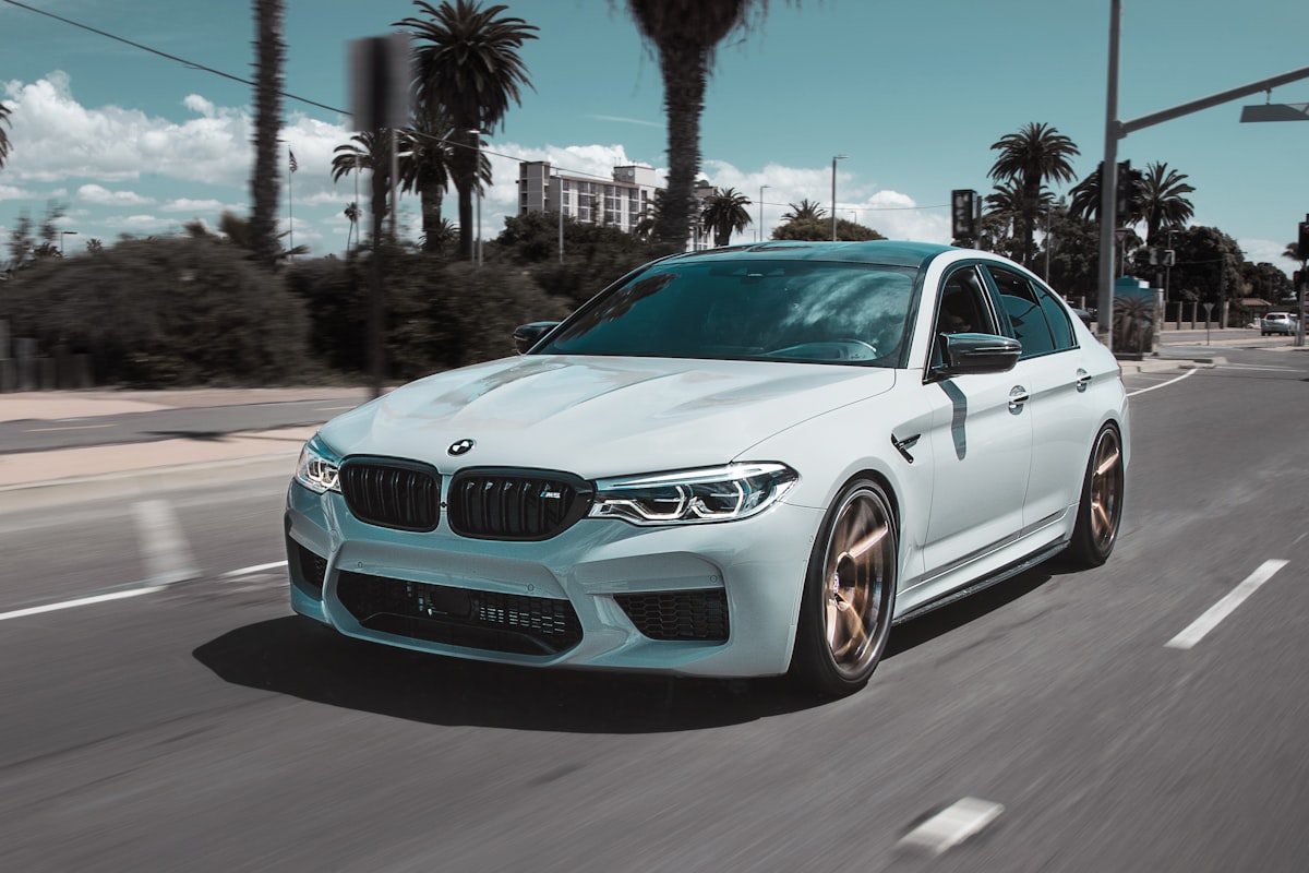 YU Series: Hydrophobic Self-Healing Nanoceramic Topcoat
